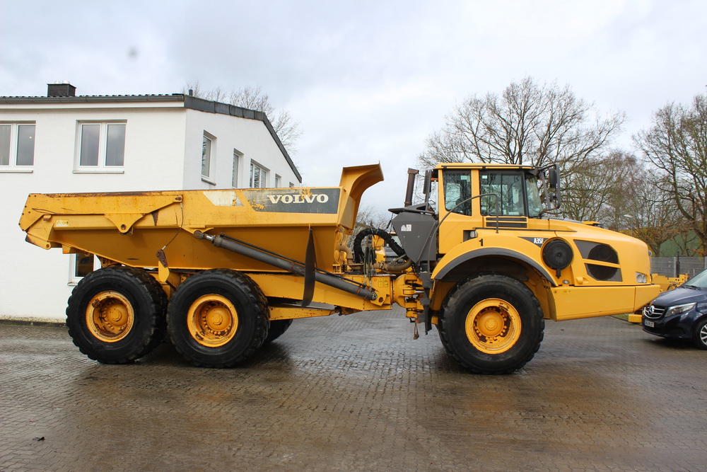 dumper-volvo-a-35-f-podlasly-baumaschinen